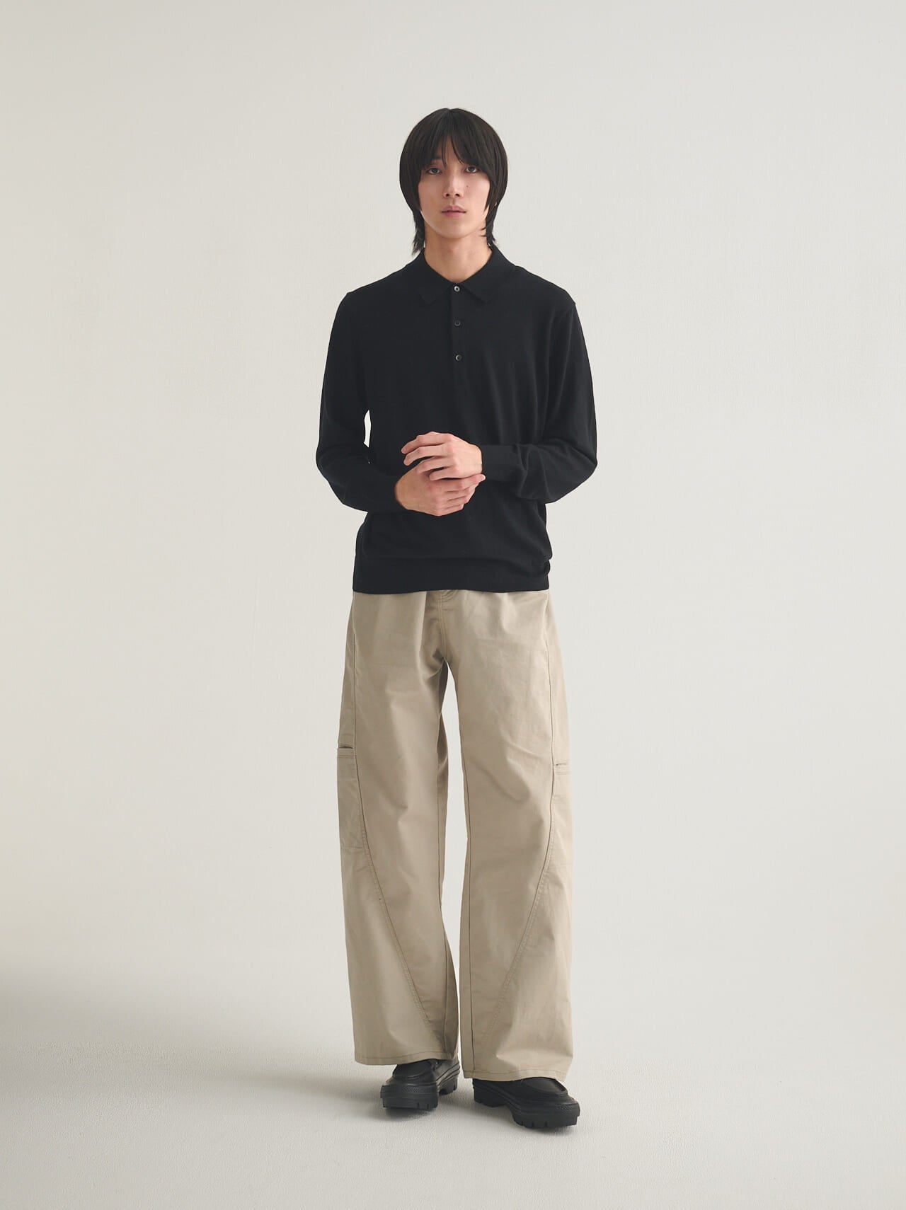 コンバースの新作スニーカーのオールスターチャンクMS OXの着用カット