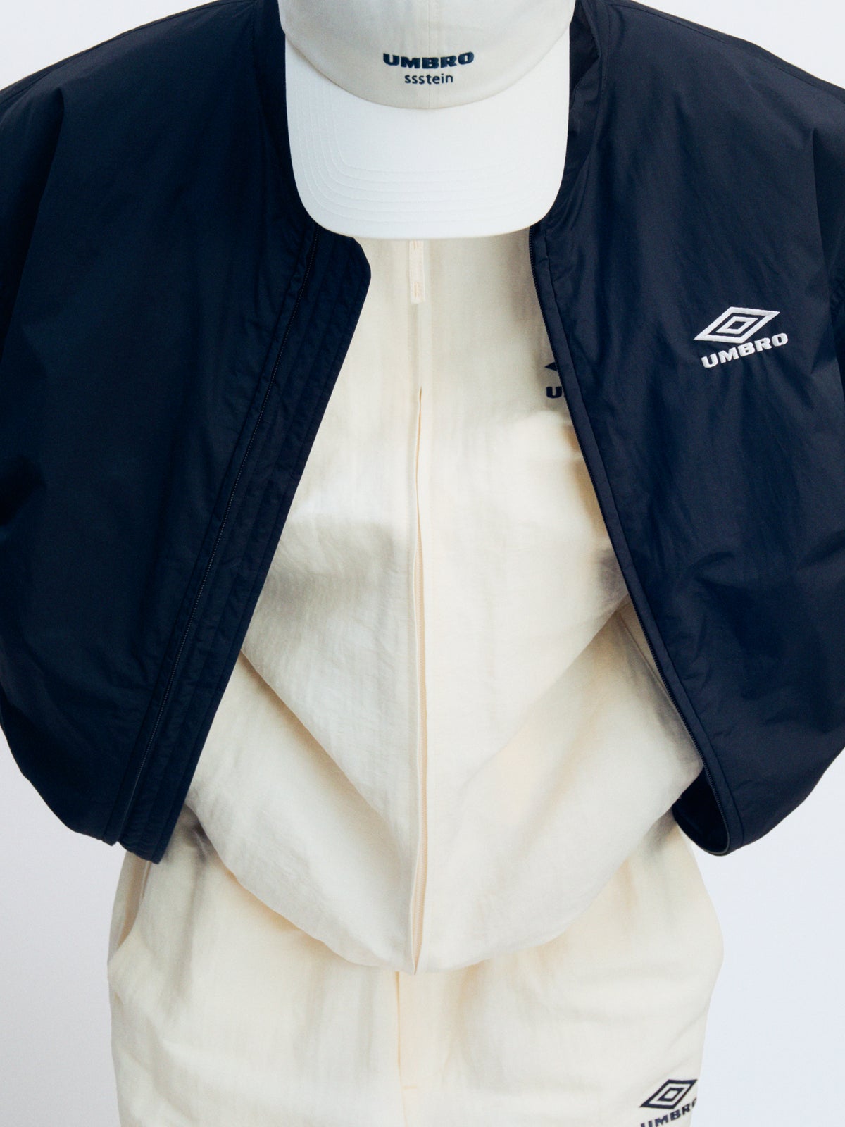 ssstein × UMBRO キャップ