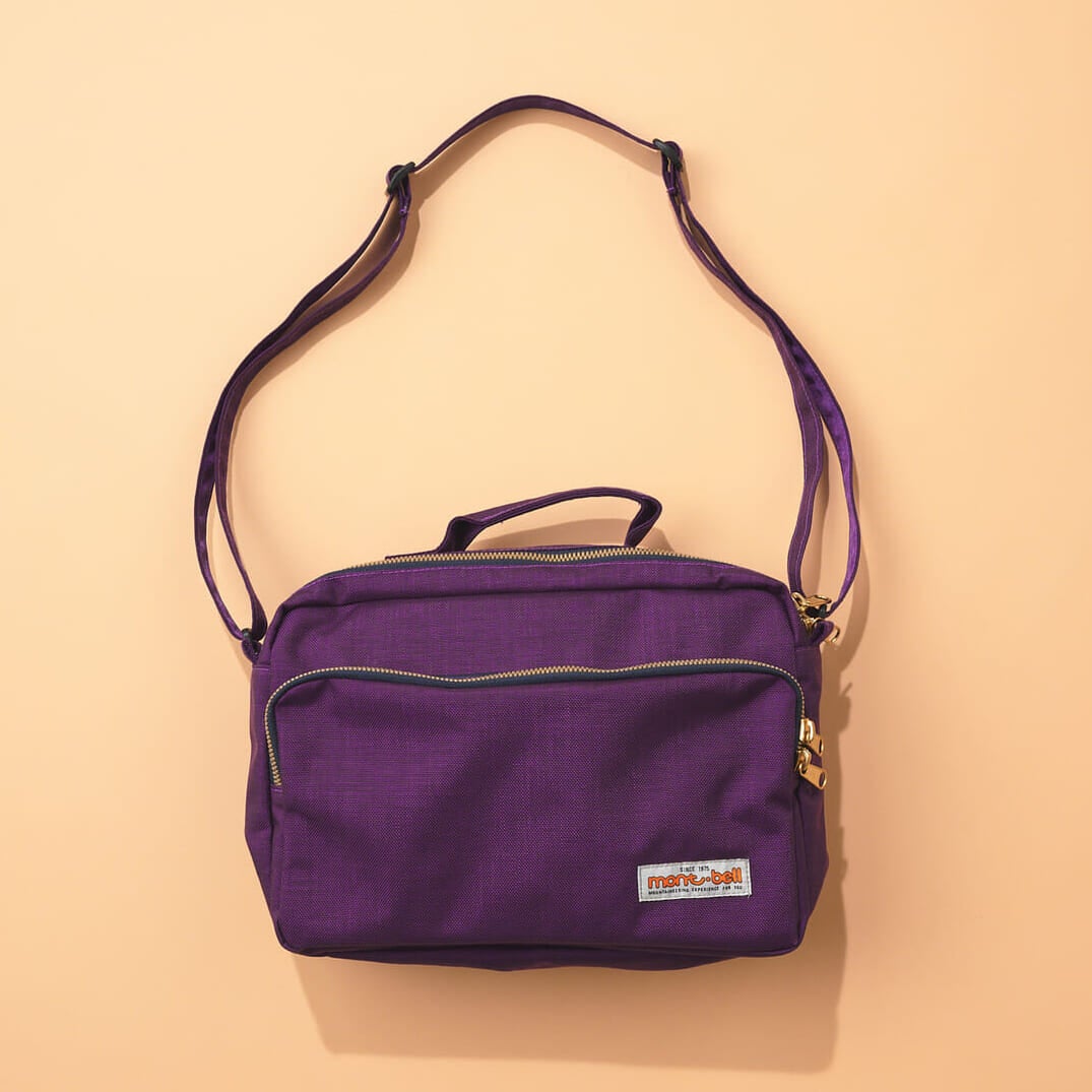 モンベルの50th ショルダーバッグ