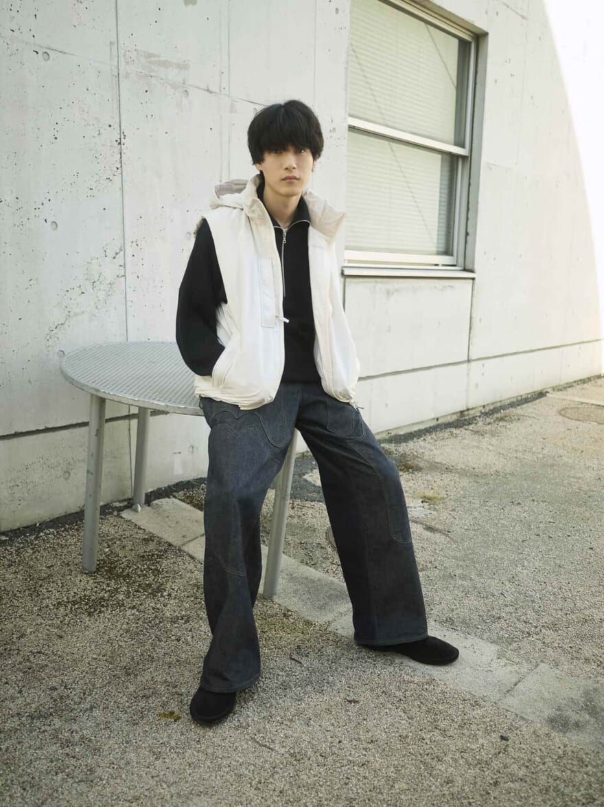 高橋璃央ホワイトダウンベストスタイルのヒキ