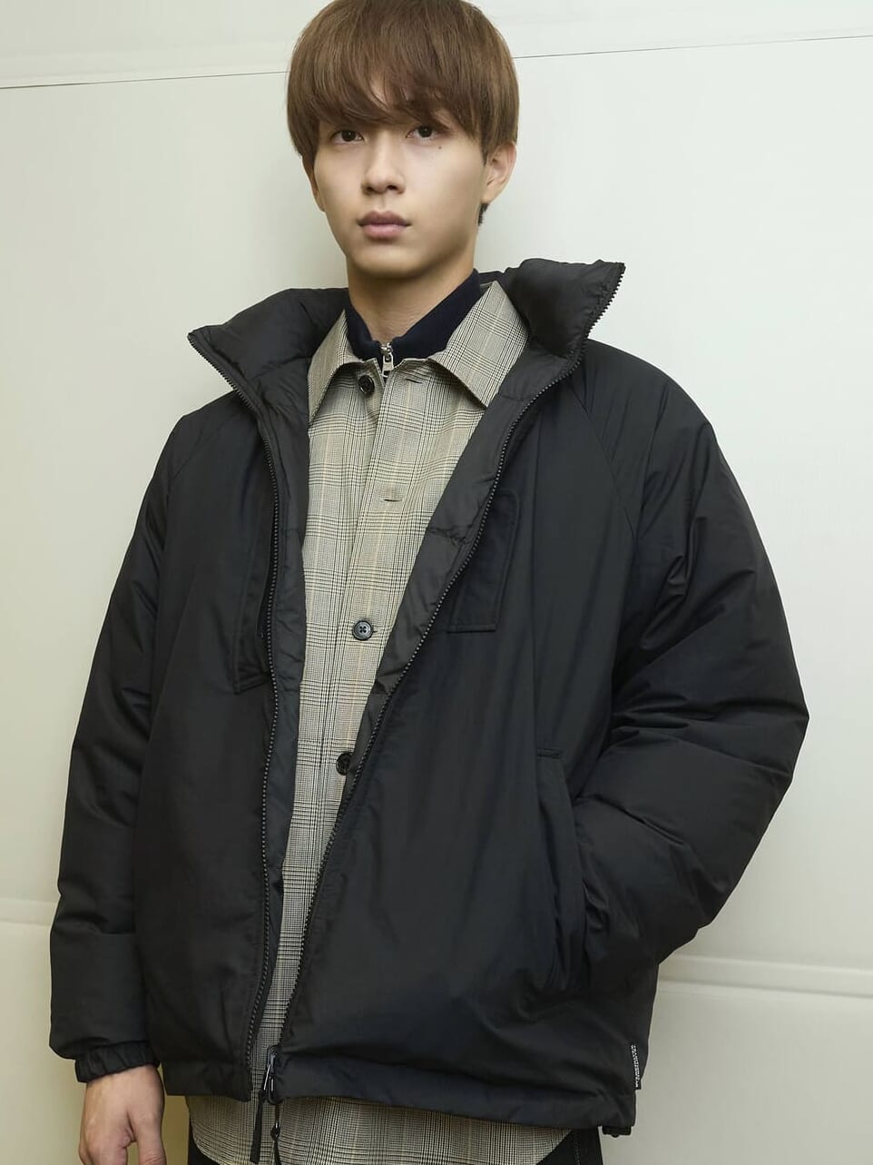 野村ブラックダウンジャケットのヨリ