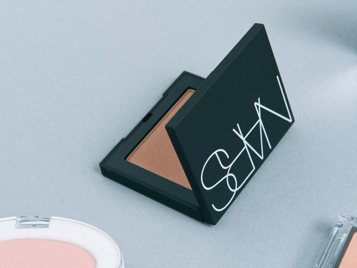 NARS ブラッシュ N #957 MADLY