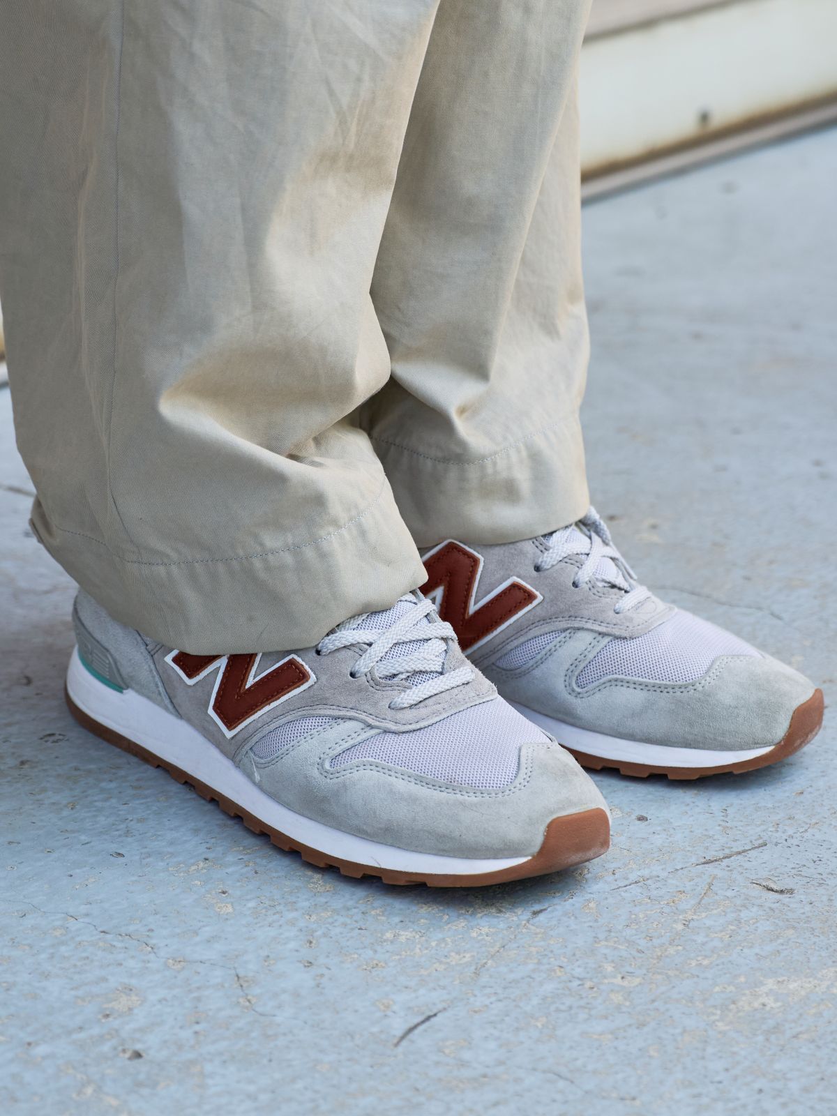 愛用スニーカー　ニューバランス670　全体　