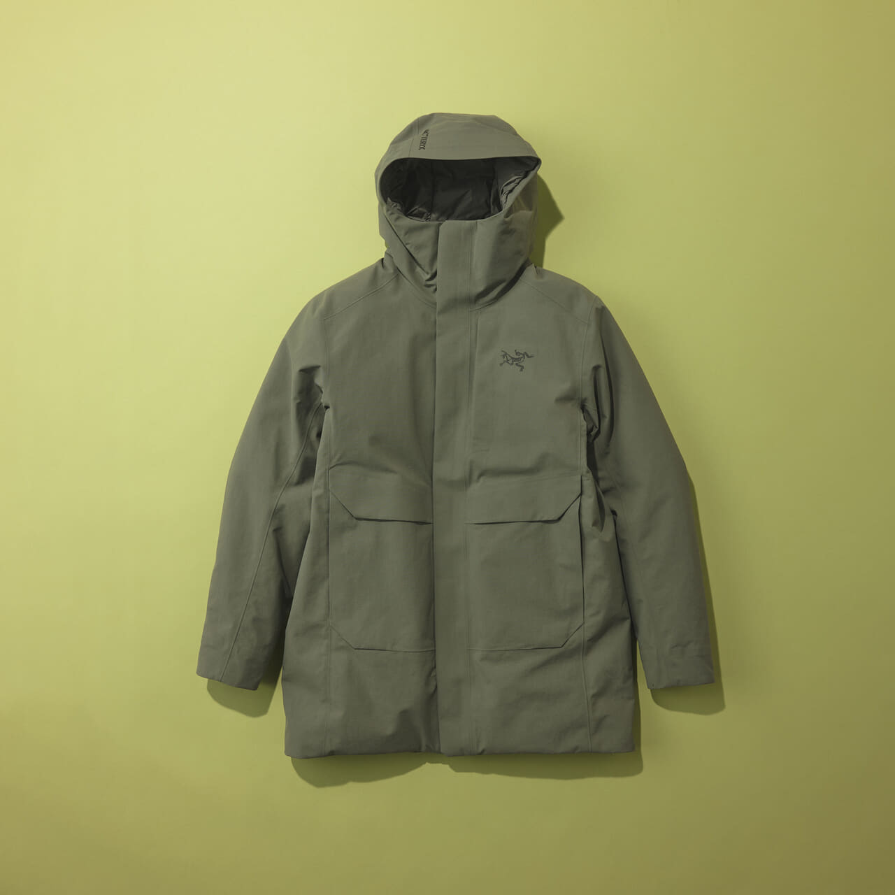 アークテリクスのサーミー ダウン パーカ 