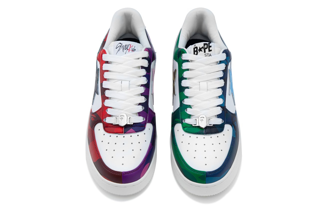 BAPE® Stray Kids コラボ スニーカー 俯瞰