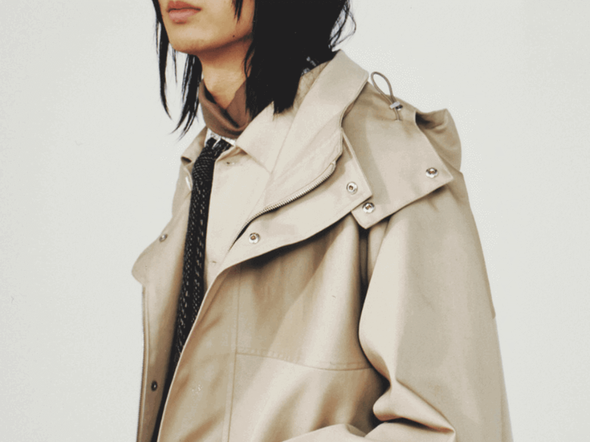 オーラリーをメインに、エンダースキーマーの小物をアクセントに。若手注目スタイリストが薦める「素材はワーク。スタイルはシック」な３選。