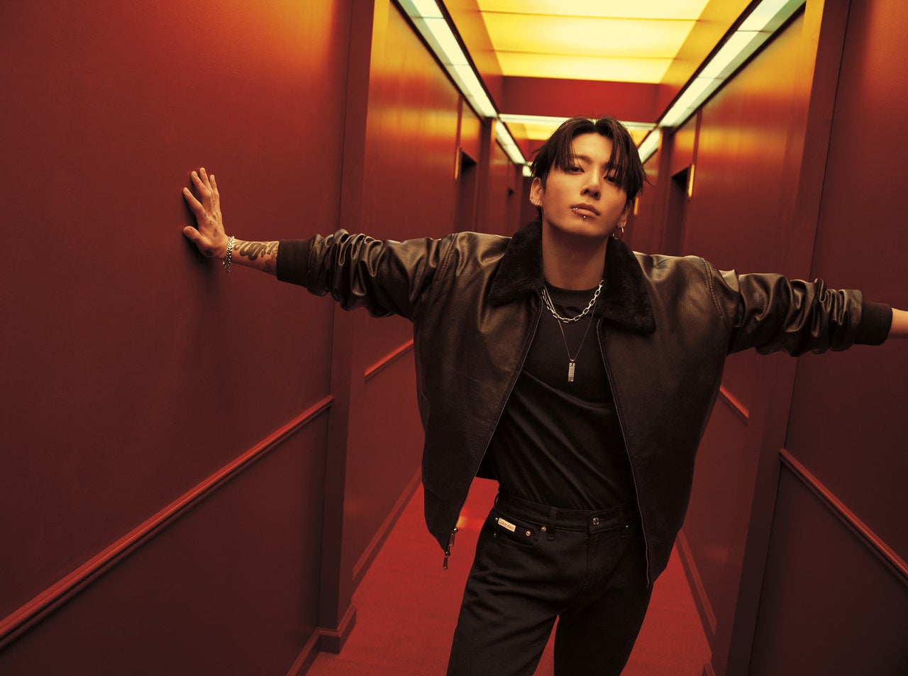 カルバン・クライン(Calvin Klein)」が、BTSの「ジョングク(Jung Kook)」を起用 11