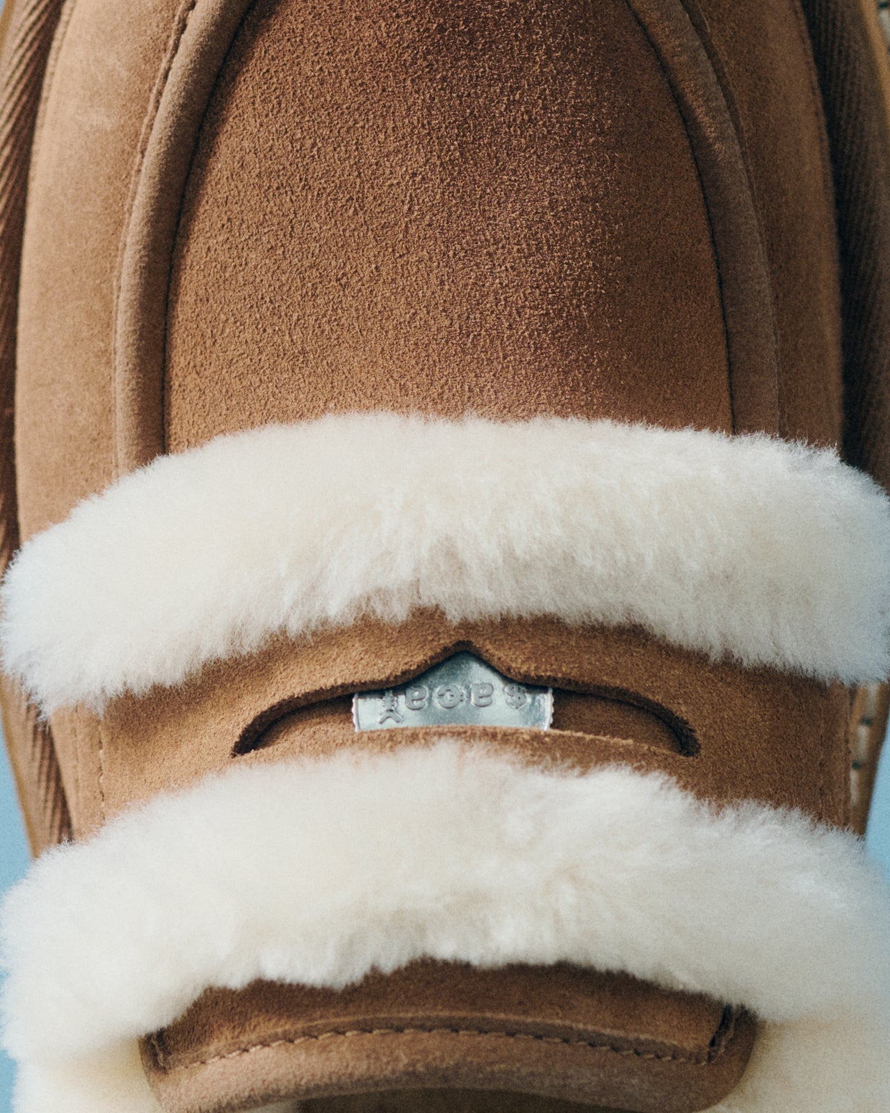 UGG® & sacai キービジュアル