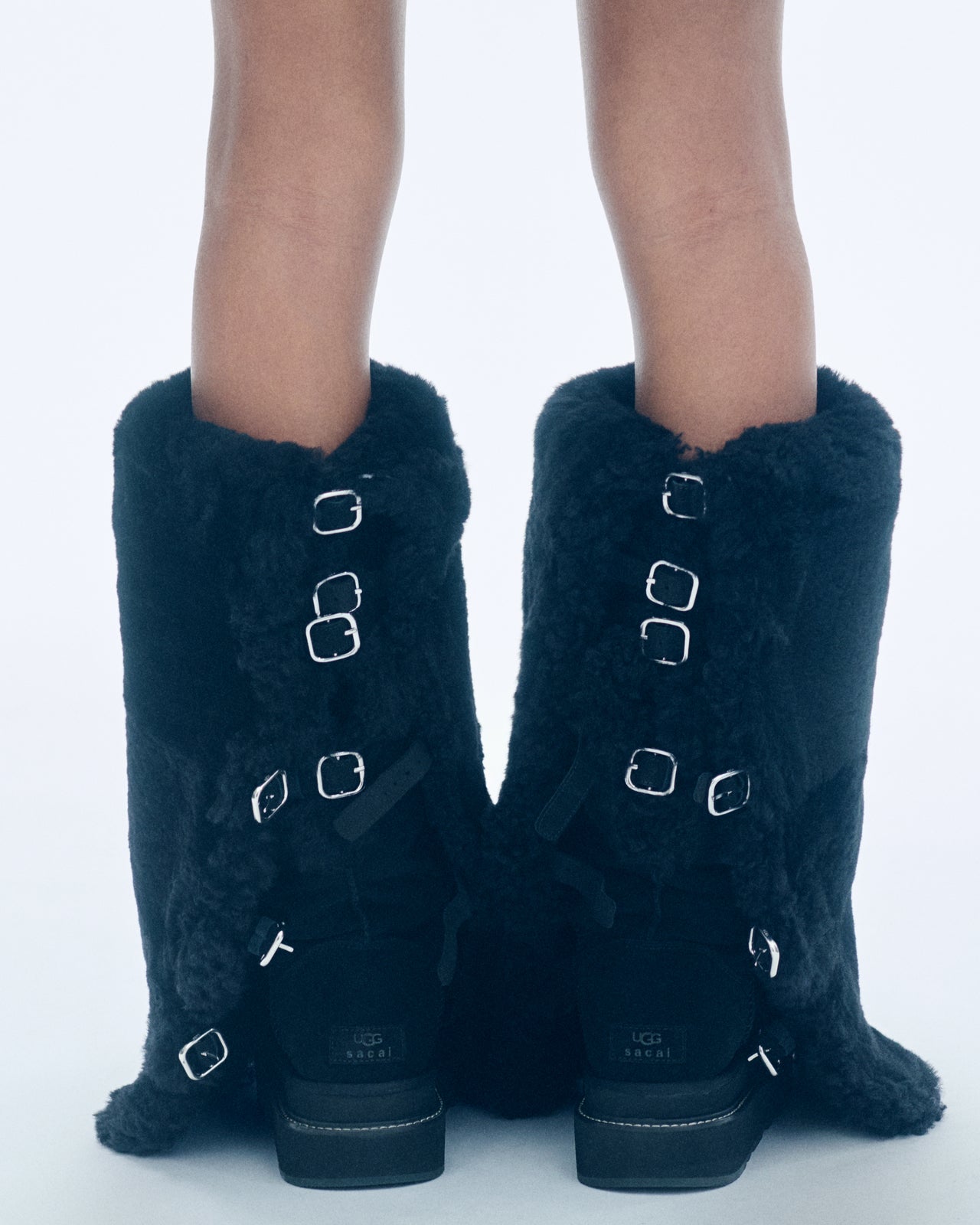 UGG® & sacai ビジュアル 2