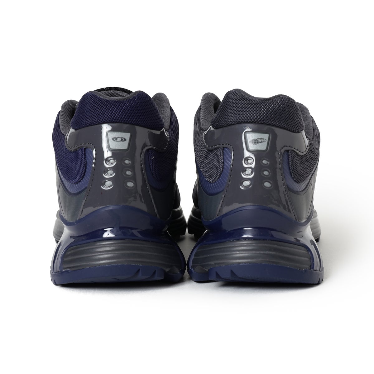 Salomon × BEAMS / XT-Whisper 4