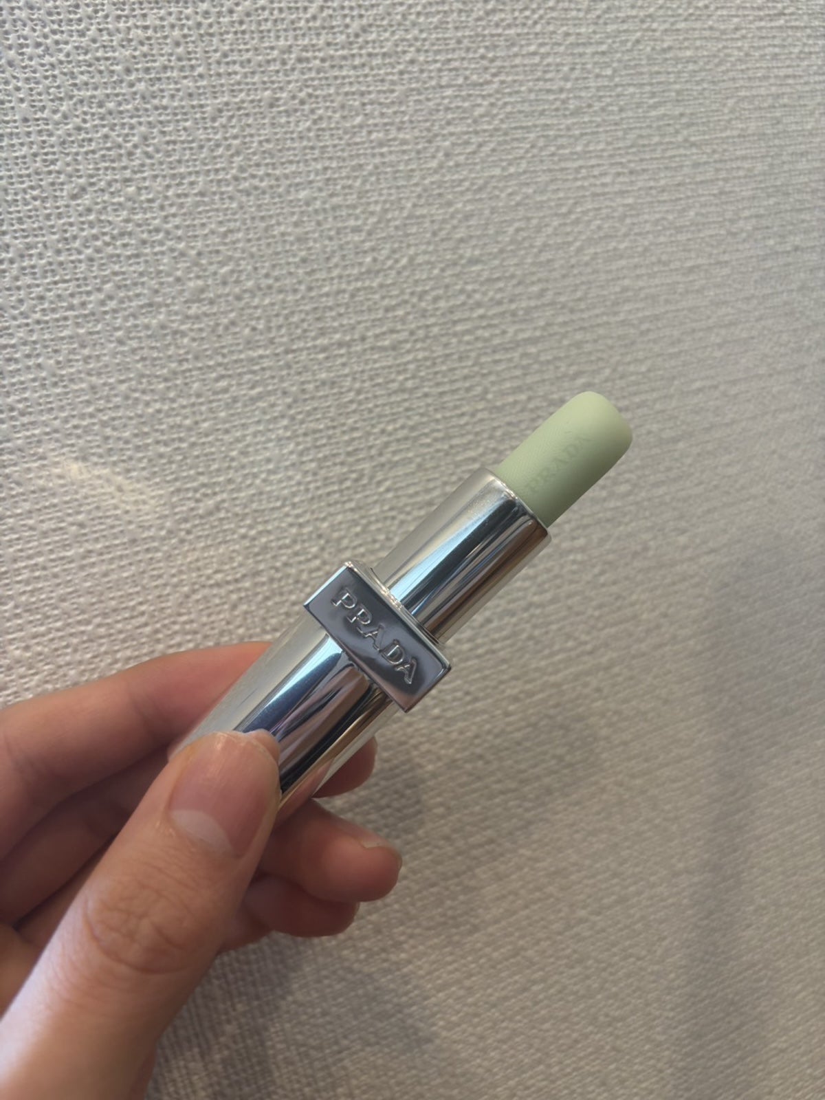 プラダ ビューティ リップ バーム オプティマイジング ケア　マイバズ私物