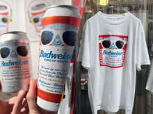 「バドワイザー」と「HAROSHI」がアートショーを開催中！バドワイザーの配布や限定グッズも発売！
