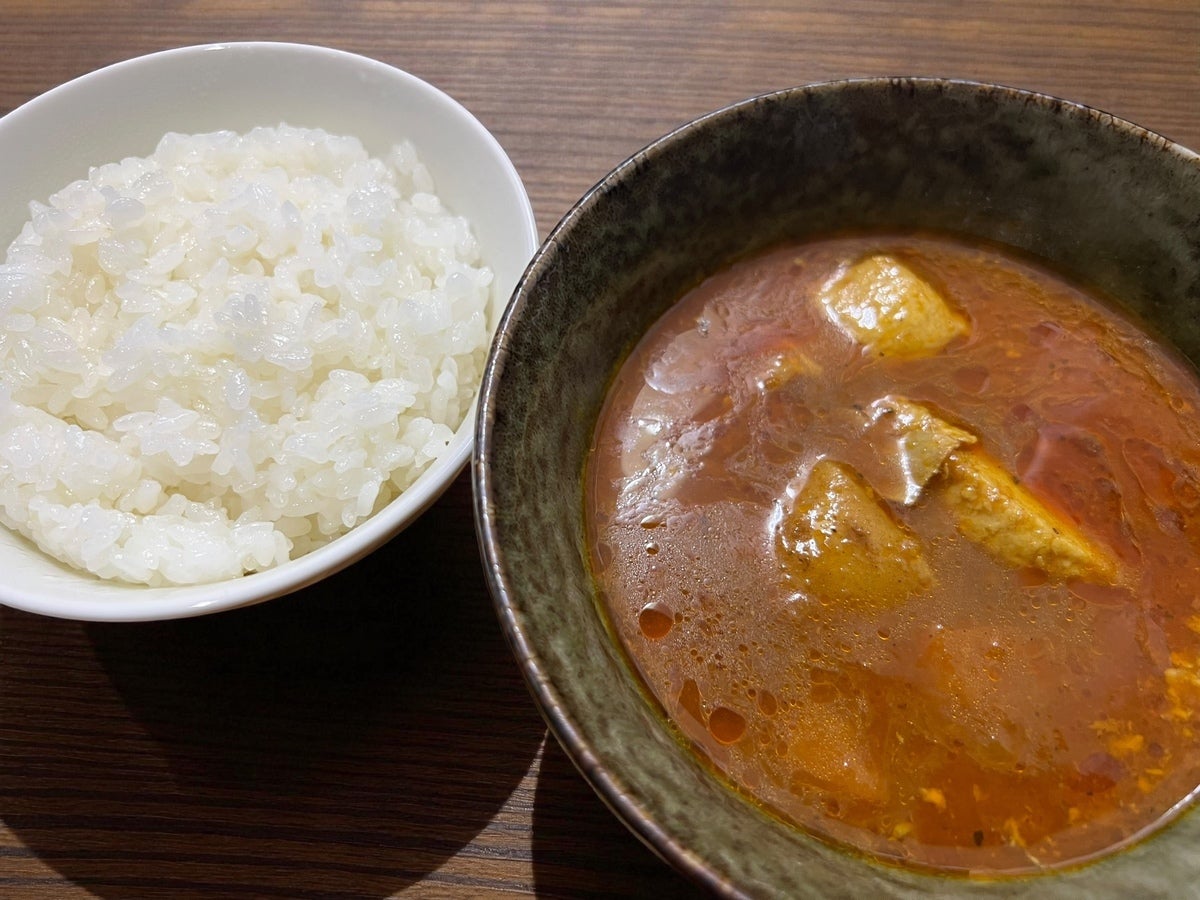 真昆布だしとトマトのスープカレー 2