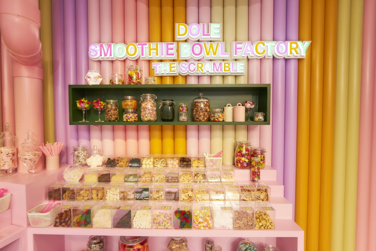 Dole Smoothie Bowl Factory -The Scramble- 店内