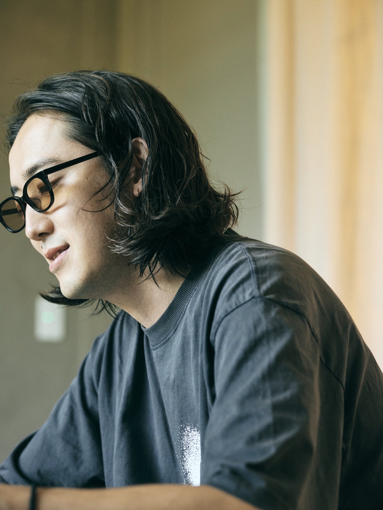 3.〈Stone Island〉のハーフコートと野口さん　３