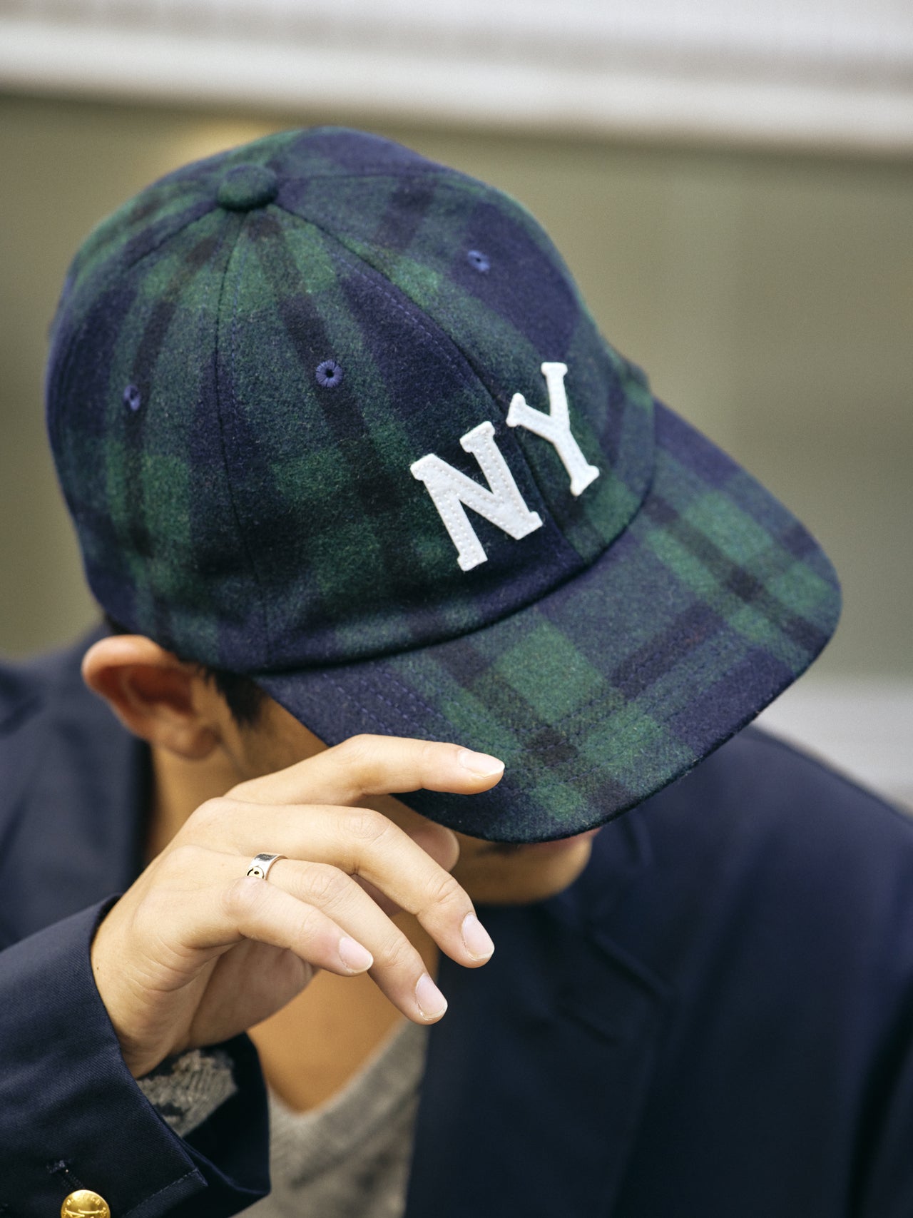 〈COOPERSTOWN BALL CAP×FREAK'S STORE〉のウールキャップのロゴ