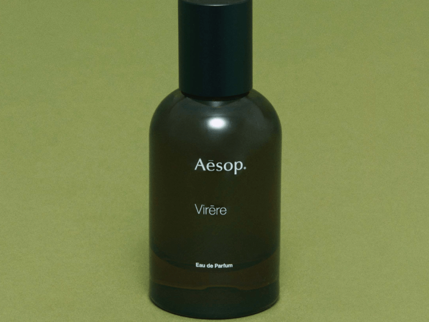 【グリーンティーフレグランス】イソップの「ヴィレーレ オードパルファム」は、ウッディの温かみとティーの爽やかさが混ざり合った奥行きのある香り