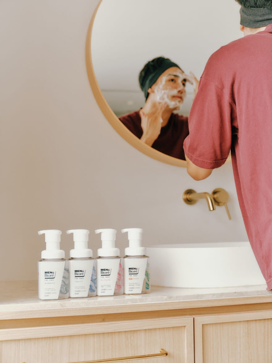 洗顔料「メンズビオレ THE FACEの4種類のラインナップ
