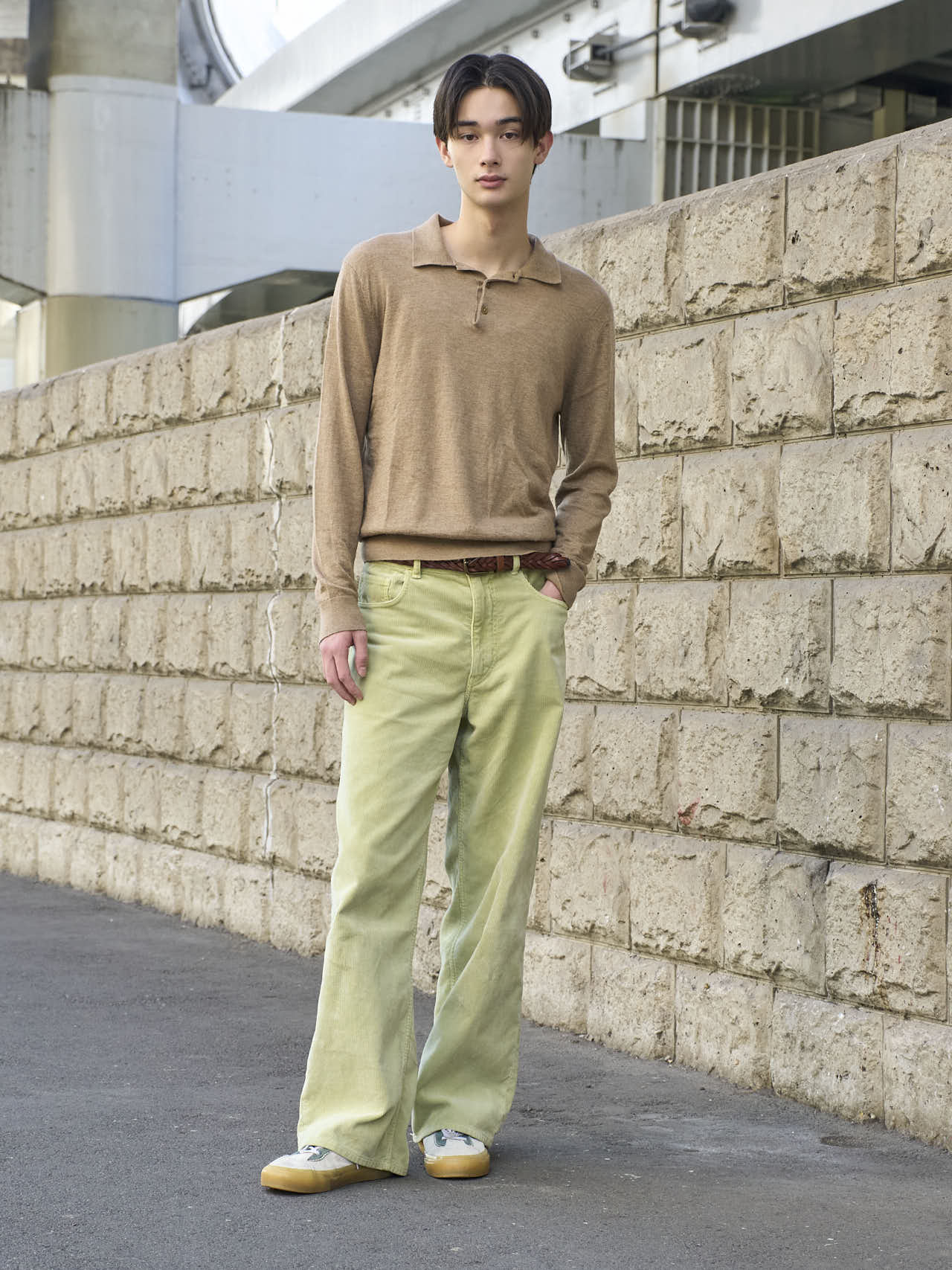 栄莉弥の秋の私服