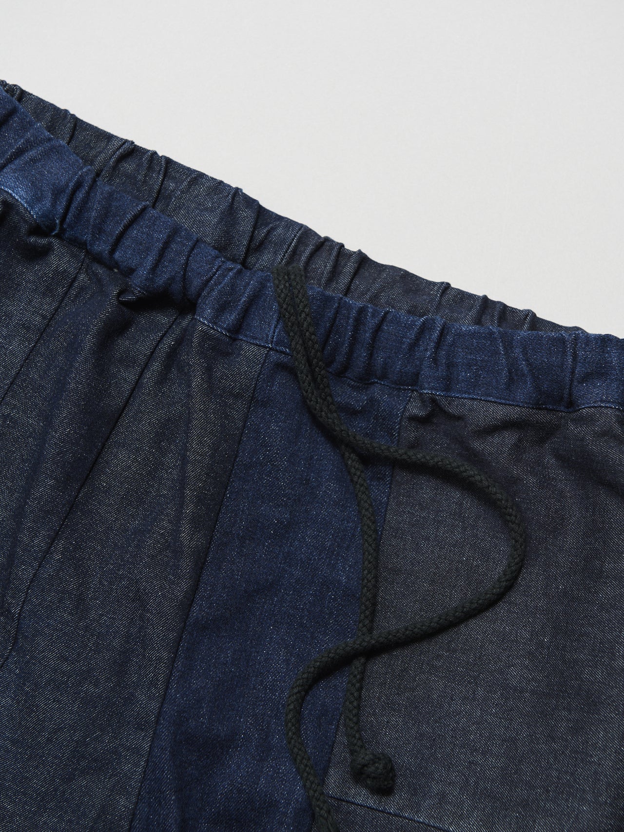 無印良品のつながる服デニムパンツのウエストゴム