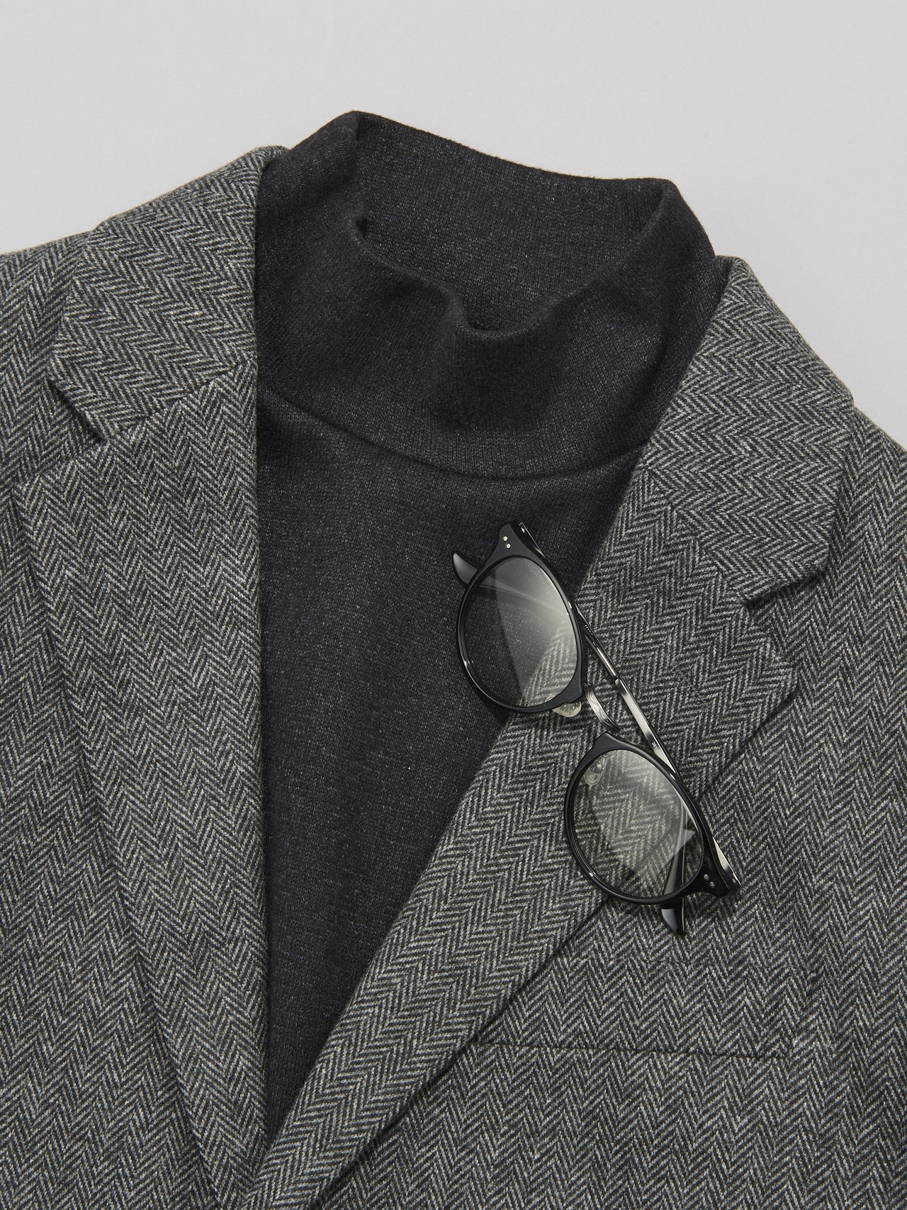 全身「ユニクロ」でつくるビジカジな好印象高見えジャケットコーデ①のディテール