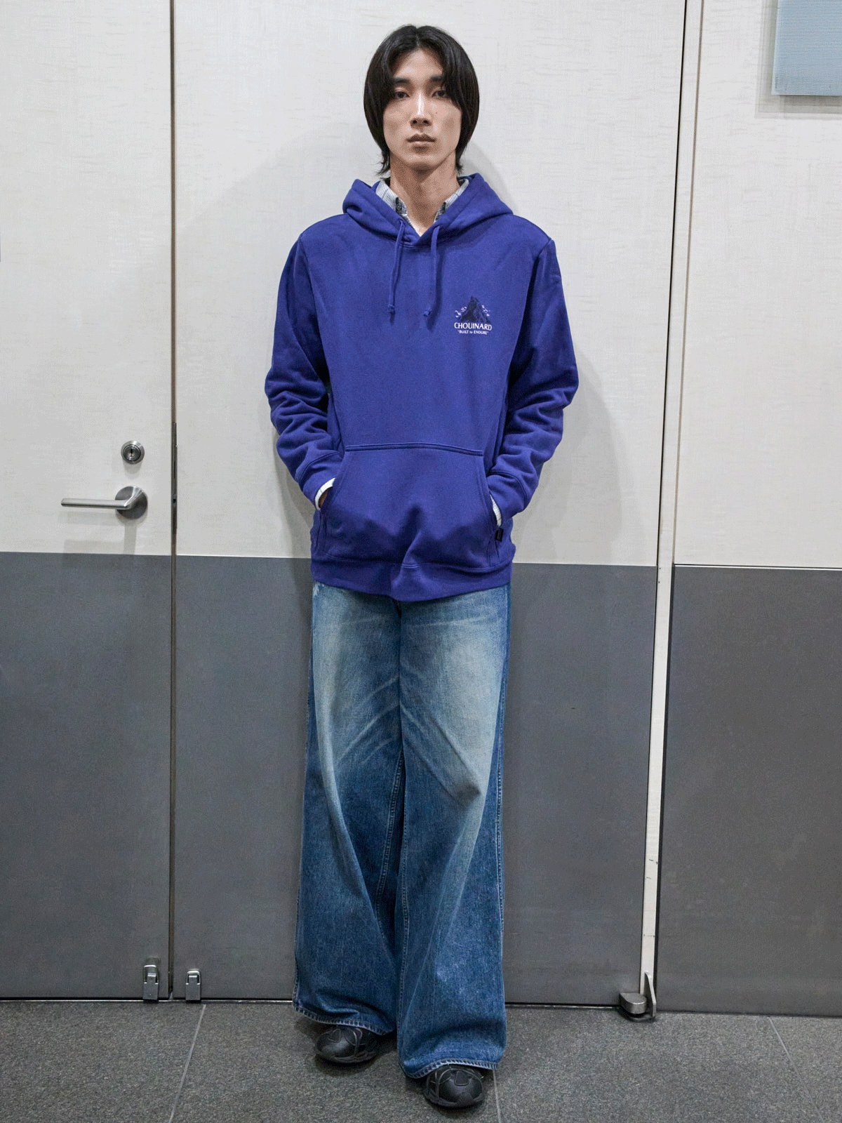 パタゴニアのシュイナード・クレスト・アップライザル・フーディの正解着こなし