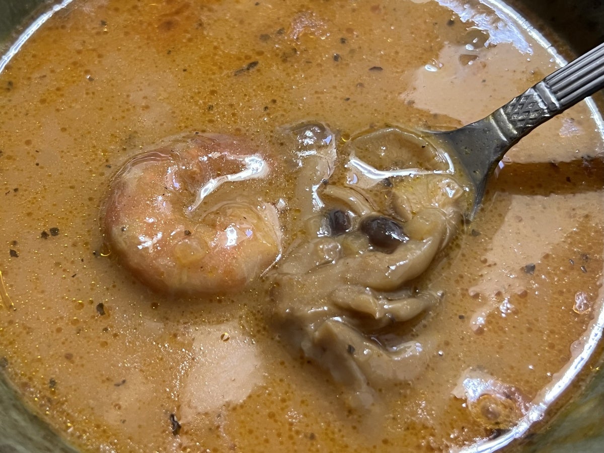 無印良品の海老とトマトの クリーミースープカレー 具材