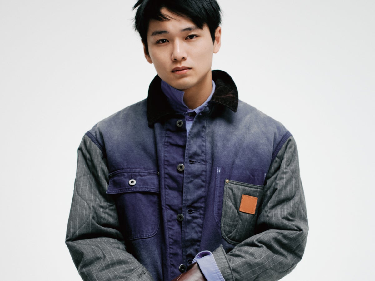 「気分はロイヤルブルーワーカー」KHOKI（コッキ）から古着まで、スタイリストが薦めるワークスタイル３選。