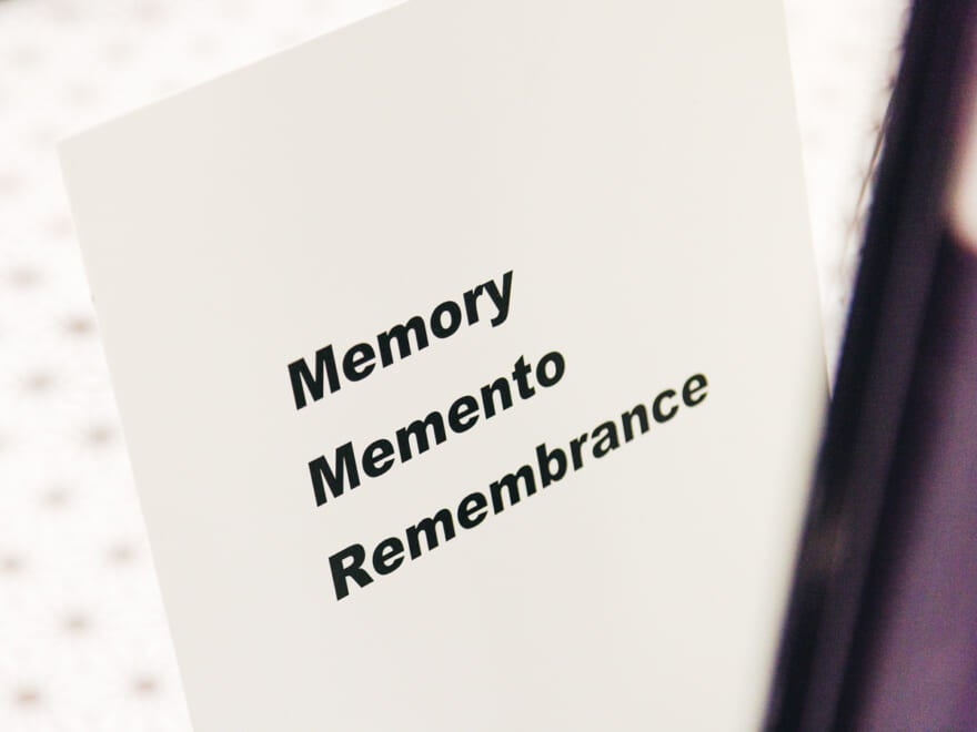 メモリーメメントリメンバランスの名刺。