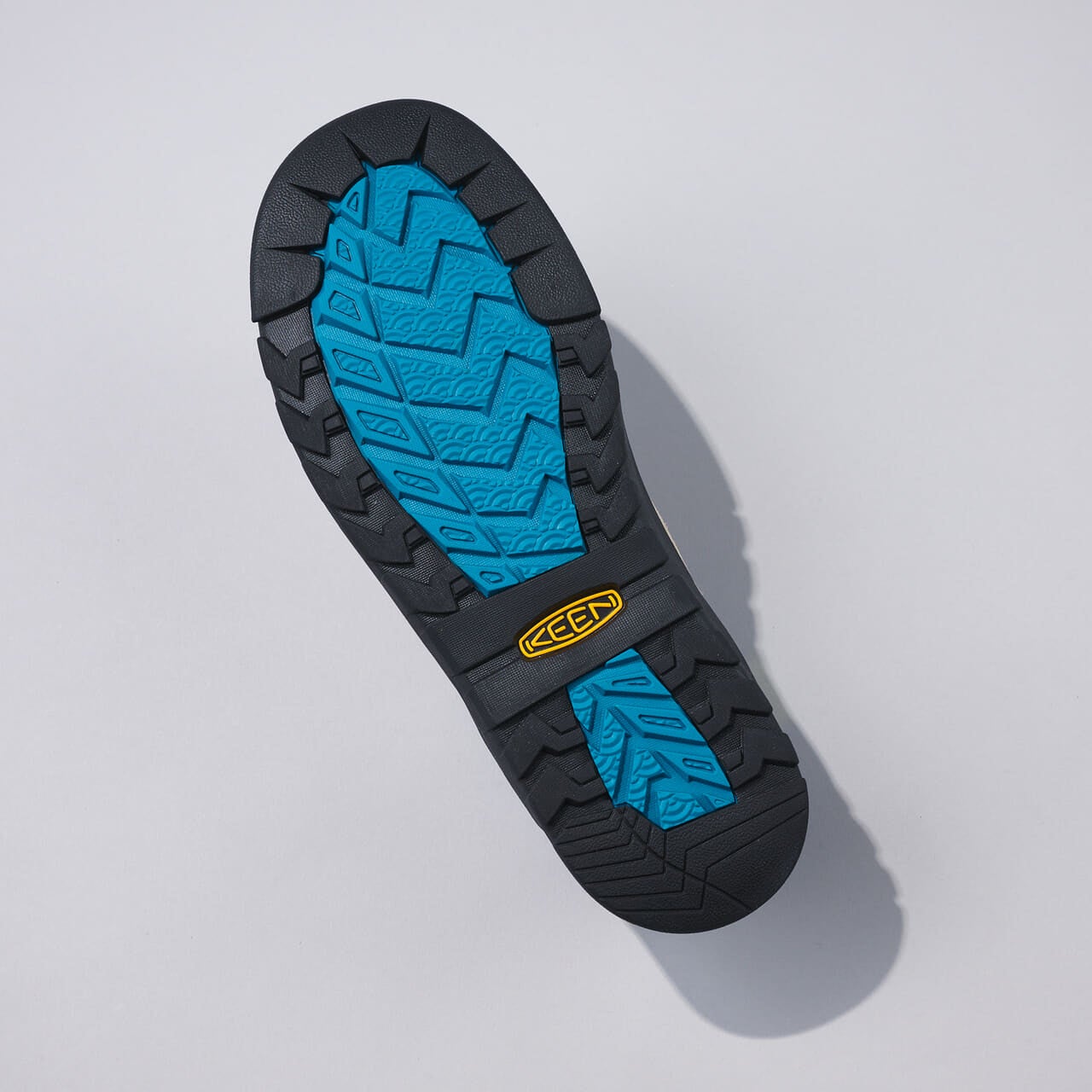 エディターが愛用するKEEN(キーン)のスニーカー「ジャスパー ロックス エスピー」のアウトソール