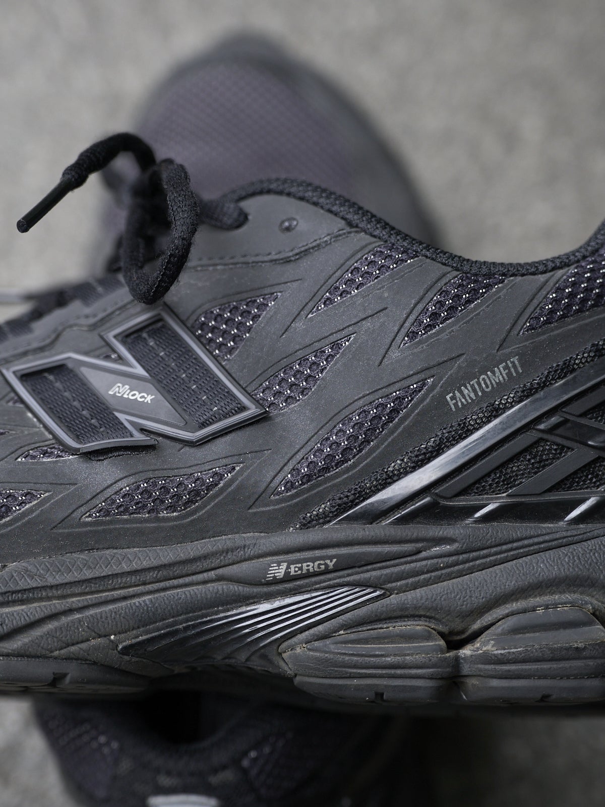 ニューバランス1906　サイド