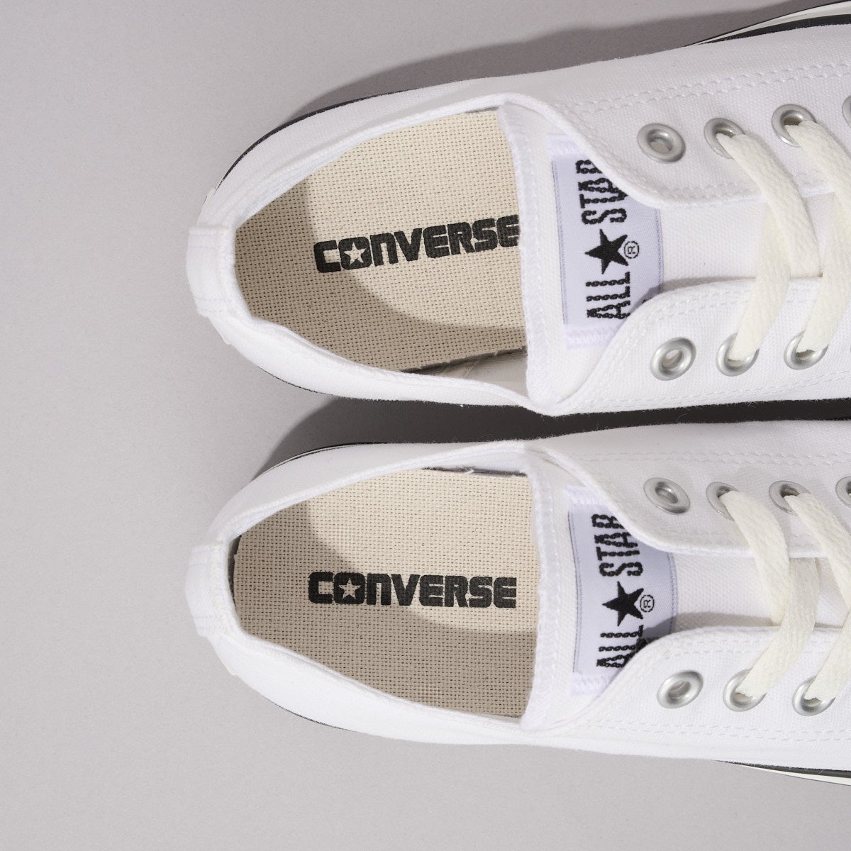 ALL STAR OX オールスター　ＯＸ ホワイト 寄り