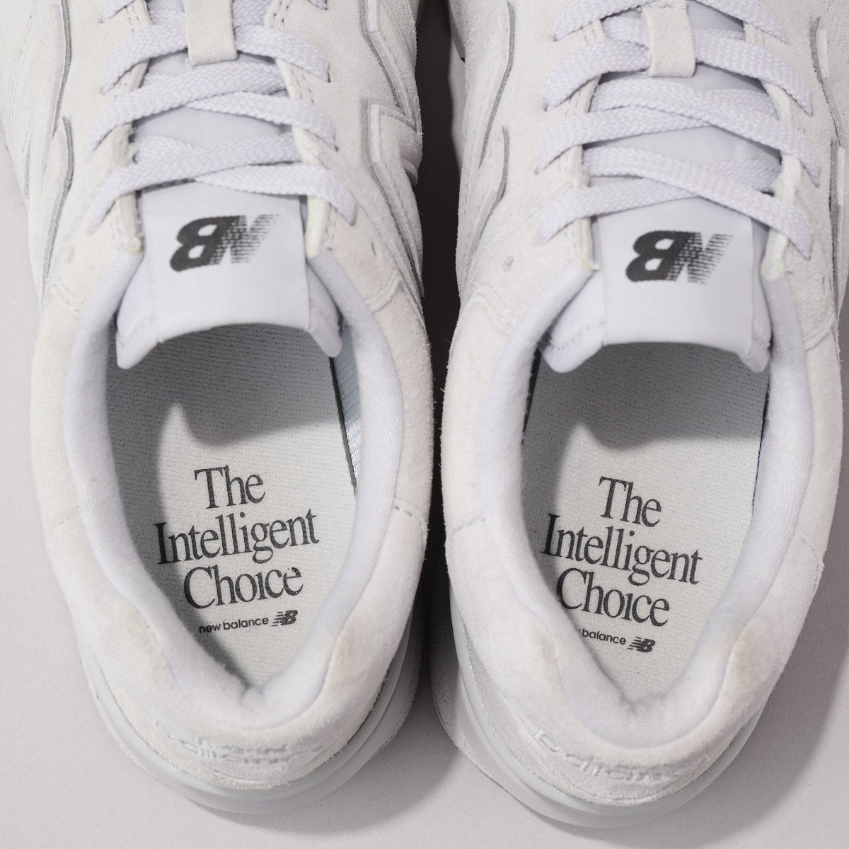 ニューバランスの新作スニーカー「574 LEGACY」のインソール