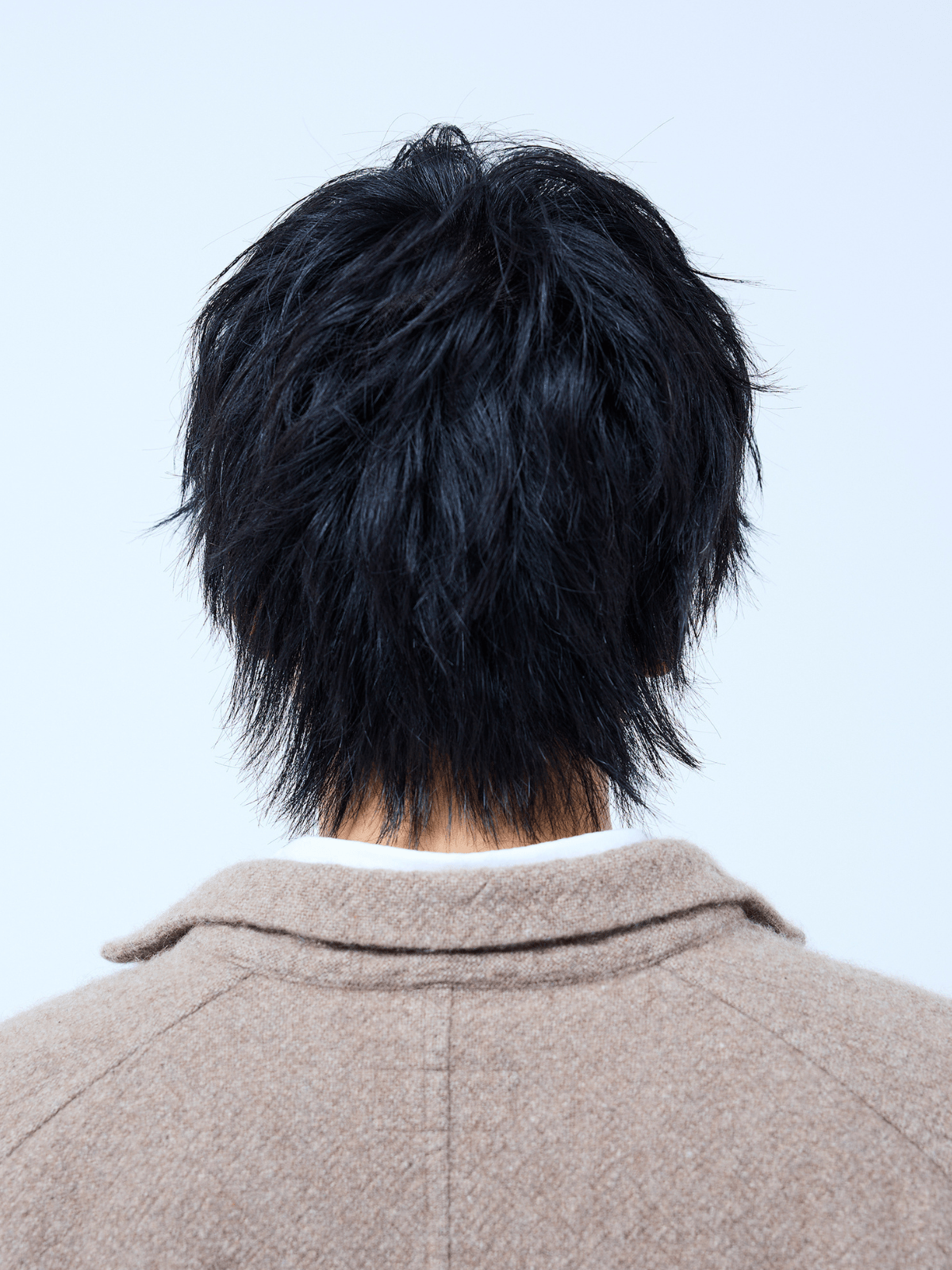 伸ばし途中でも“デザイン感”が欲しいならセイムレイヤーでつくる無造作ヘアに