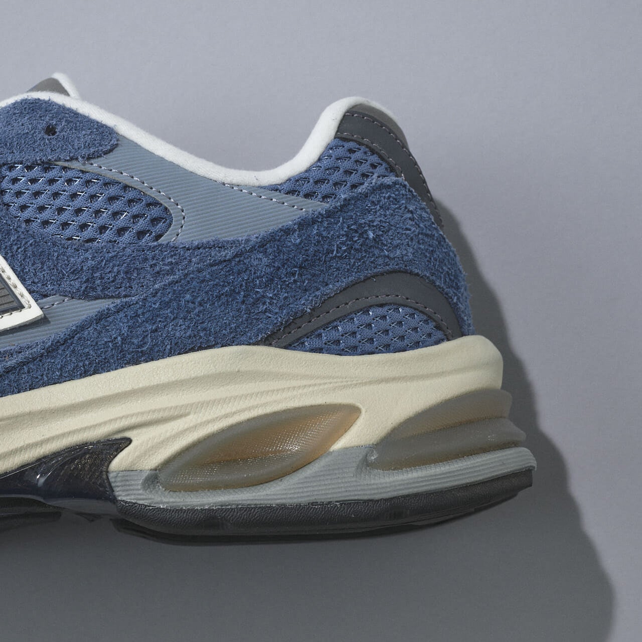 エディターが愛用するニューバランスのスニーカー2010のアウトソール