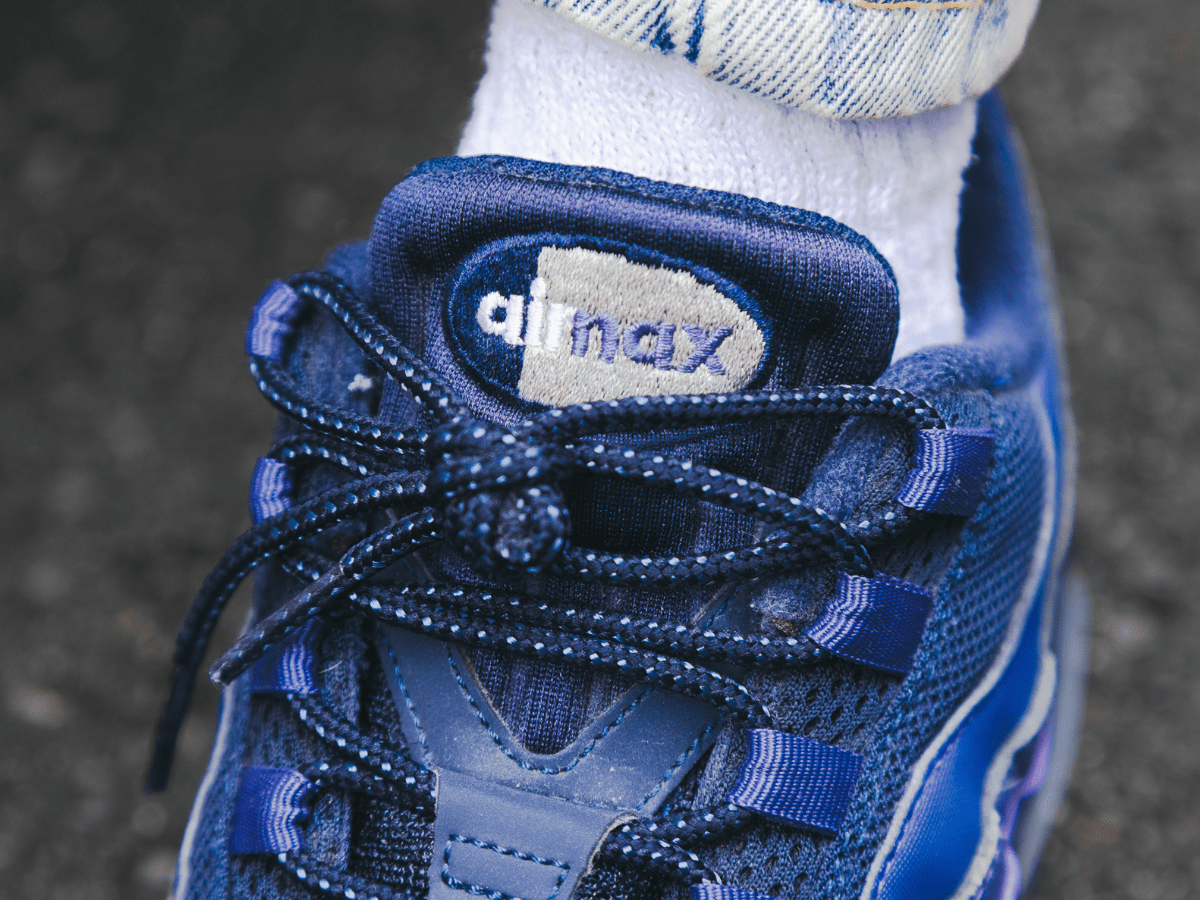 ANDREY・SHUNKIさんの冬スナップ　ナイキのスニーカー　シュータン部分