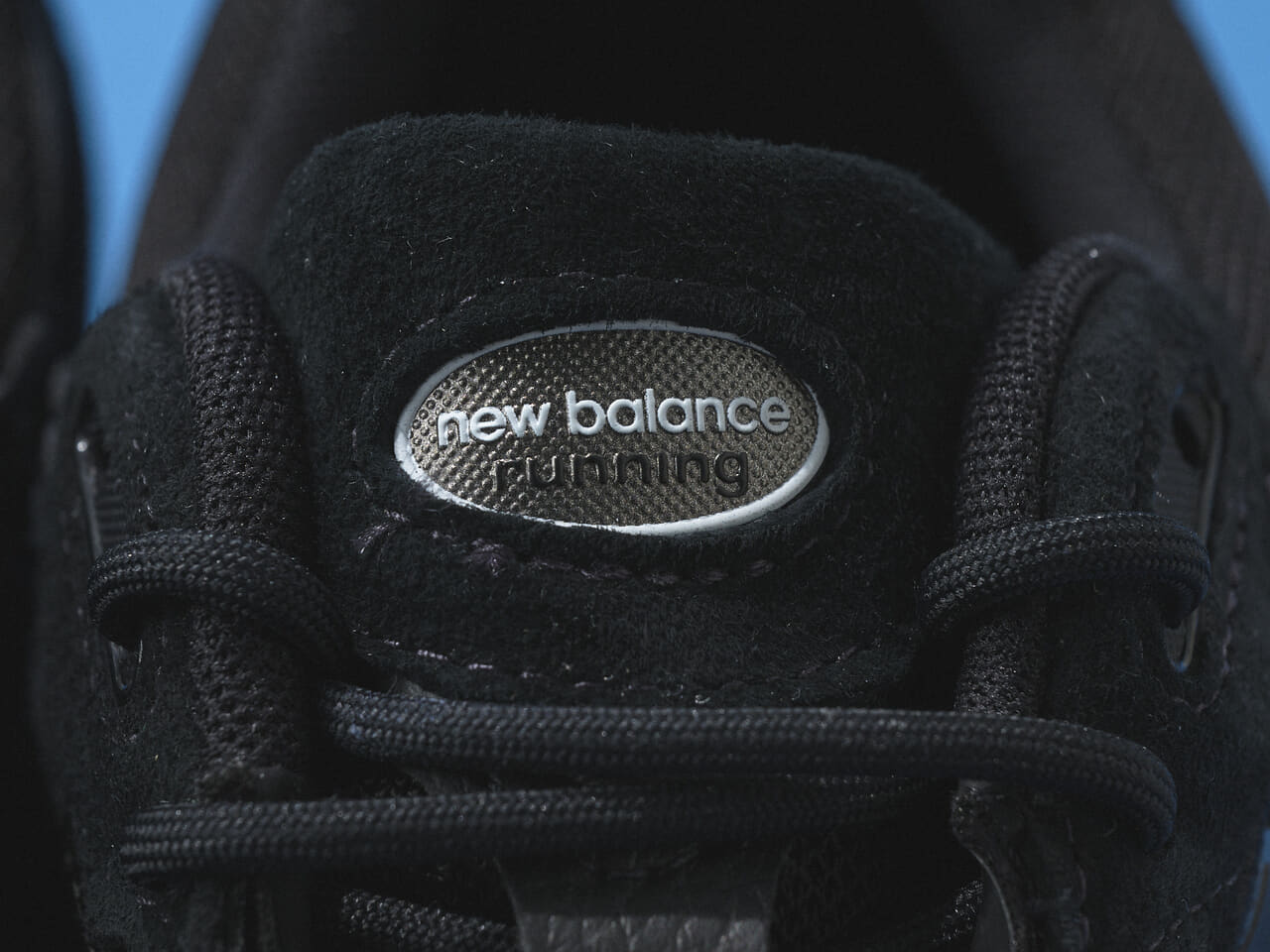 ニューバランス U2002DXB ロゴ タン