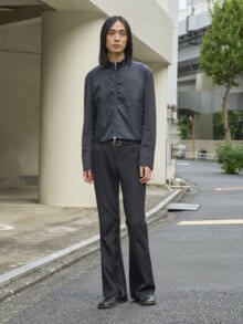 [海谷 遠音] 「グッチ」のローファーと黒ブルゾンで好印象なオールブラックに！【メンズノンノモデルの私服スナップ】