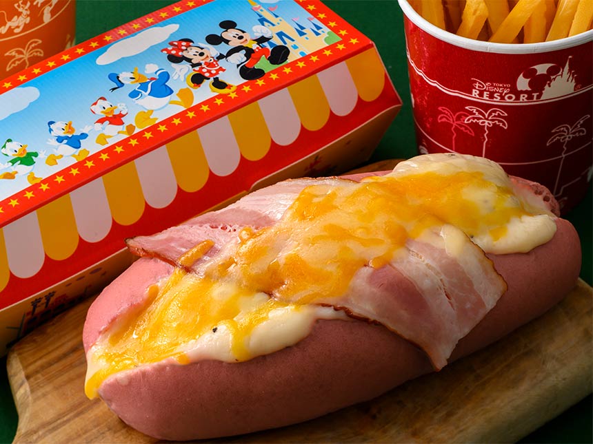 ディズニークリスマス食べ歩きおすすめ「ホットドッグ」