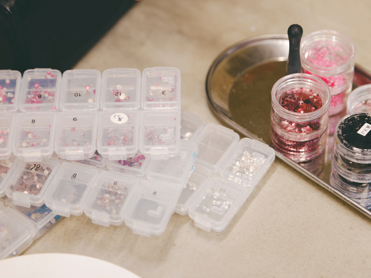 ネイルサロン パーツ