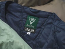 「タイオン」の“最強コラボダウン”６選を徹底解説！スッキリ見えするのに防寒性抜群な超軽量からまさかの２万円台まで！［TAION]