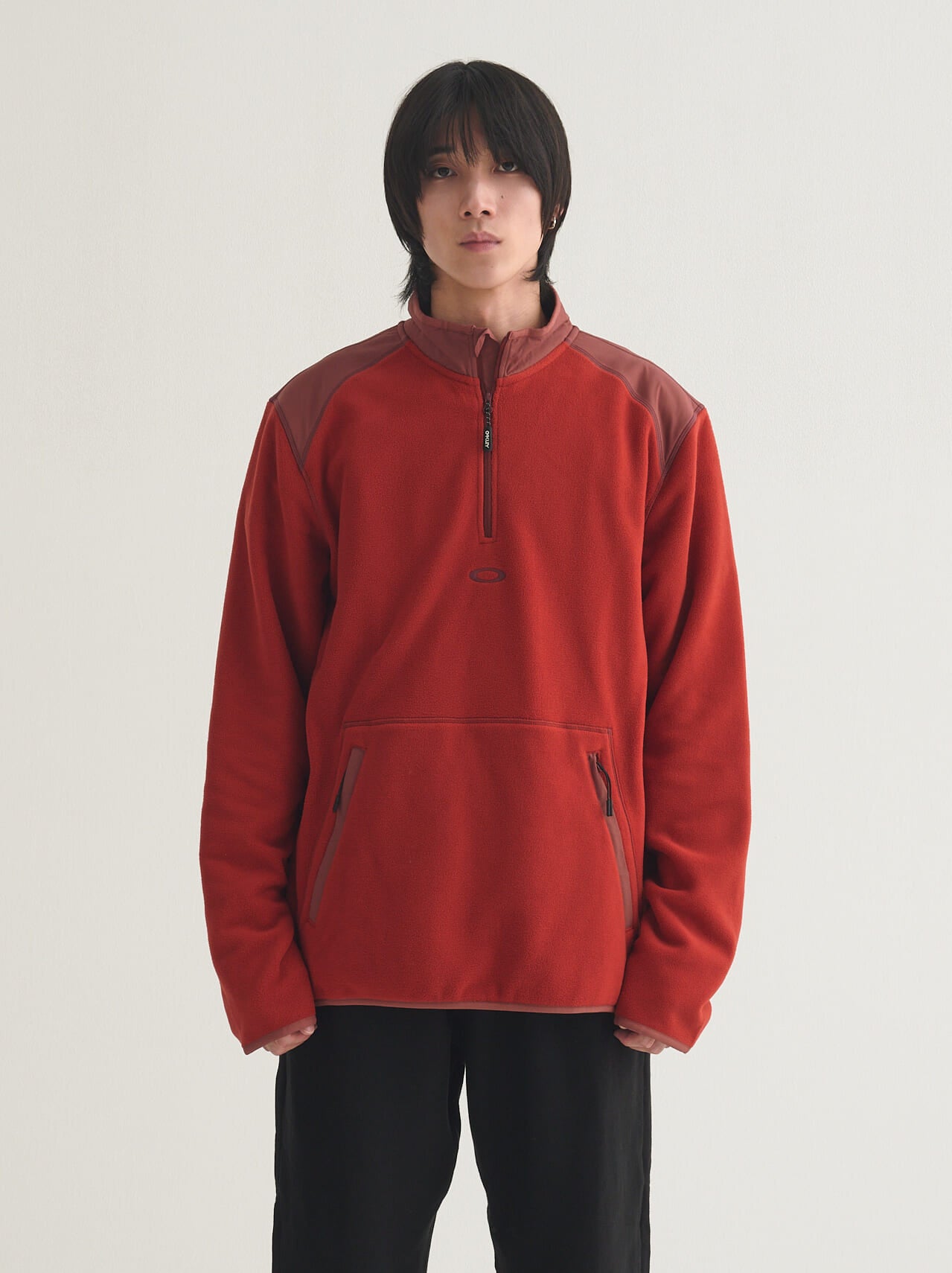 オークリーの新作フリース/Butter Tech Fleeceを試着&本音レビューのフロント