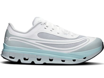 【特別なOn(オン)】「ビューロー・ボルシェ」とコラボな厚底スニーカーを発売!近未来で洗礼されたアパレルにも注目!