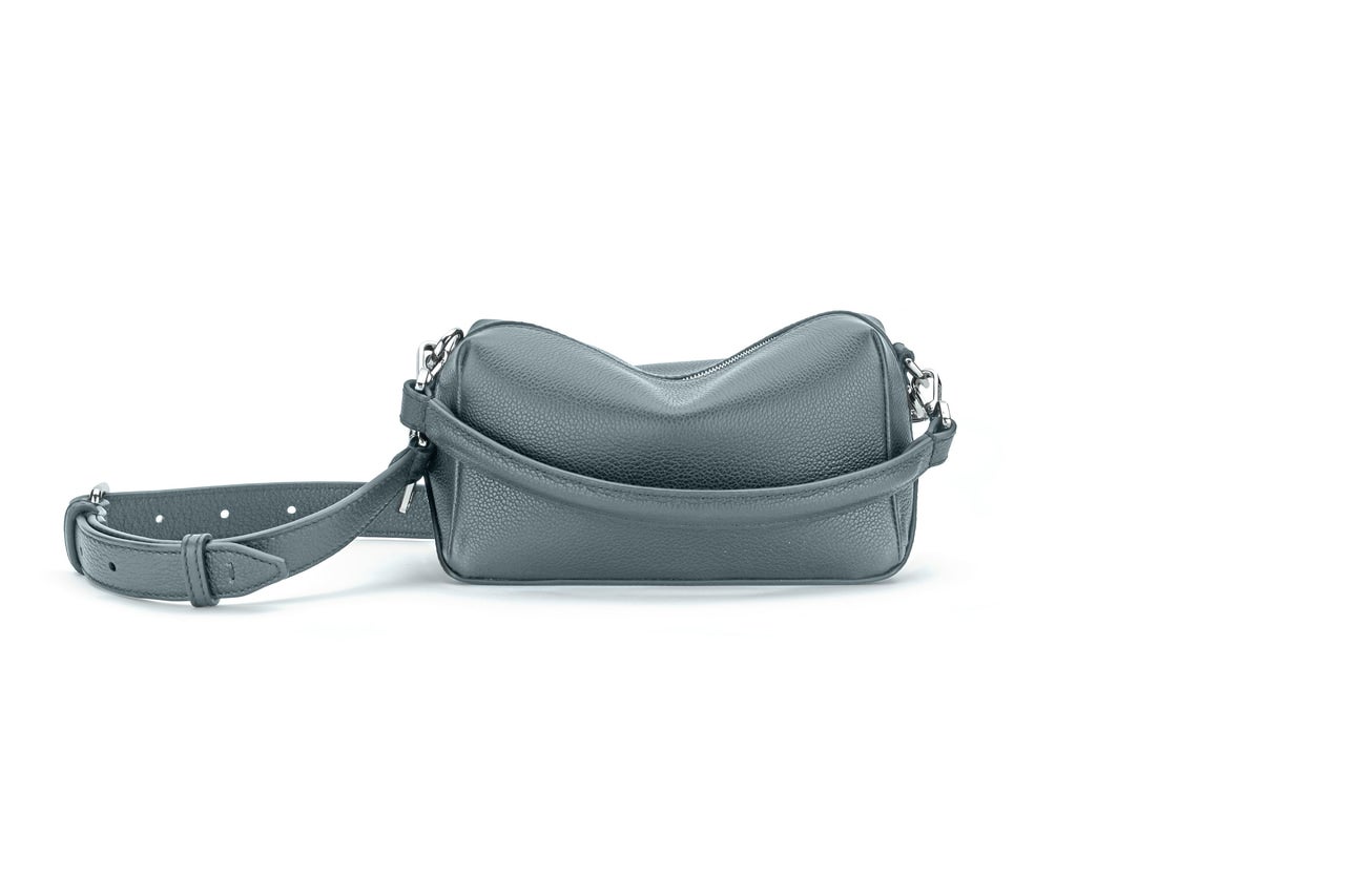 FENDI LUI BAG ブルー