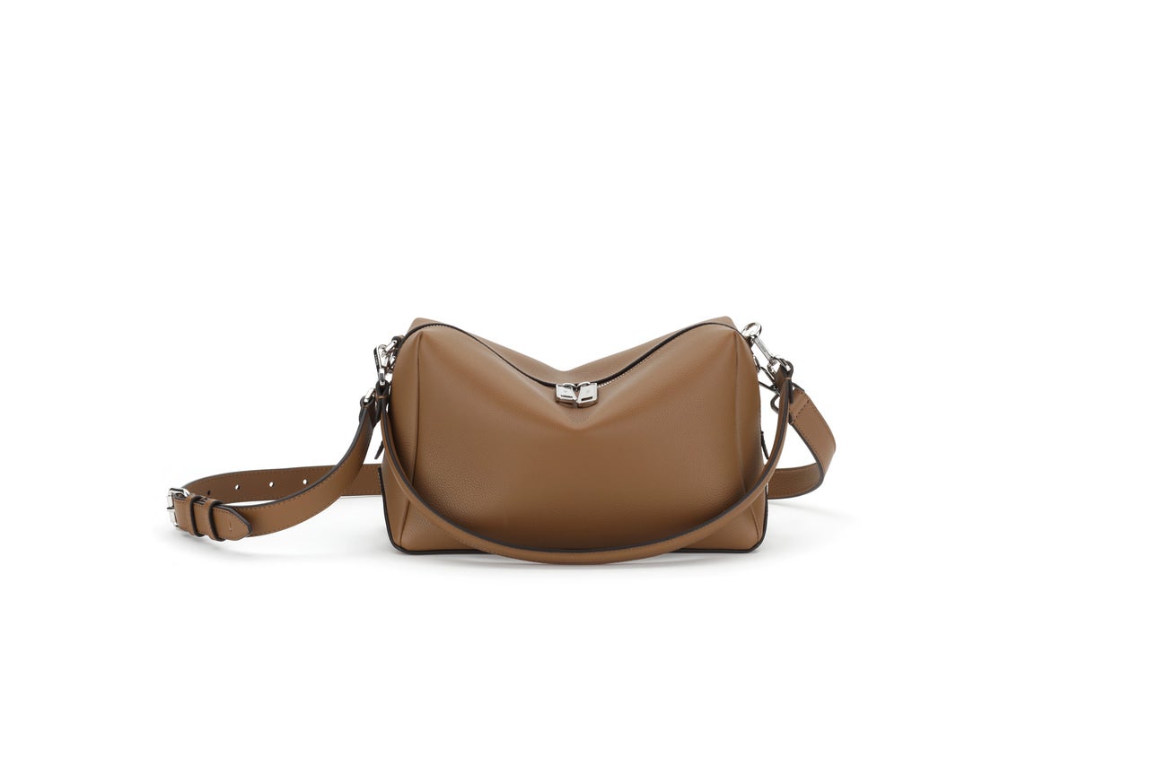 FENDI LUI BAG キービジュアル ブラウン