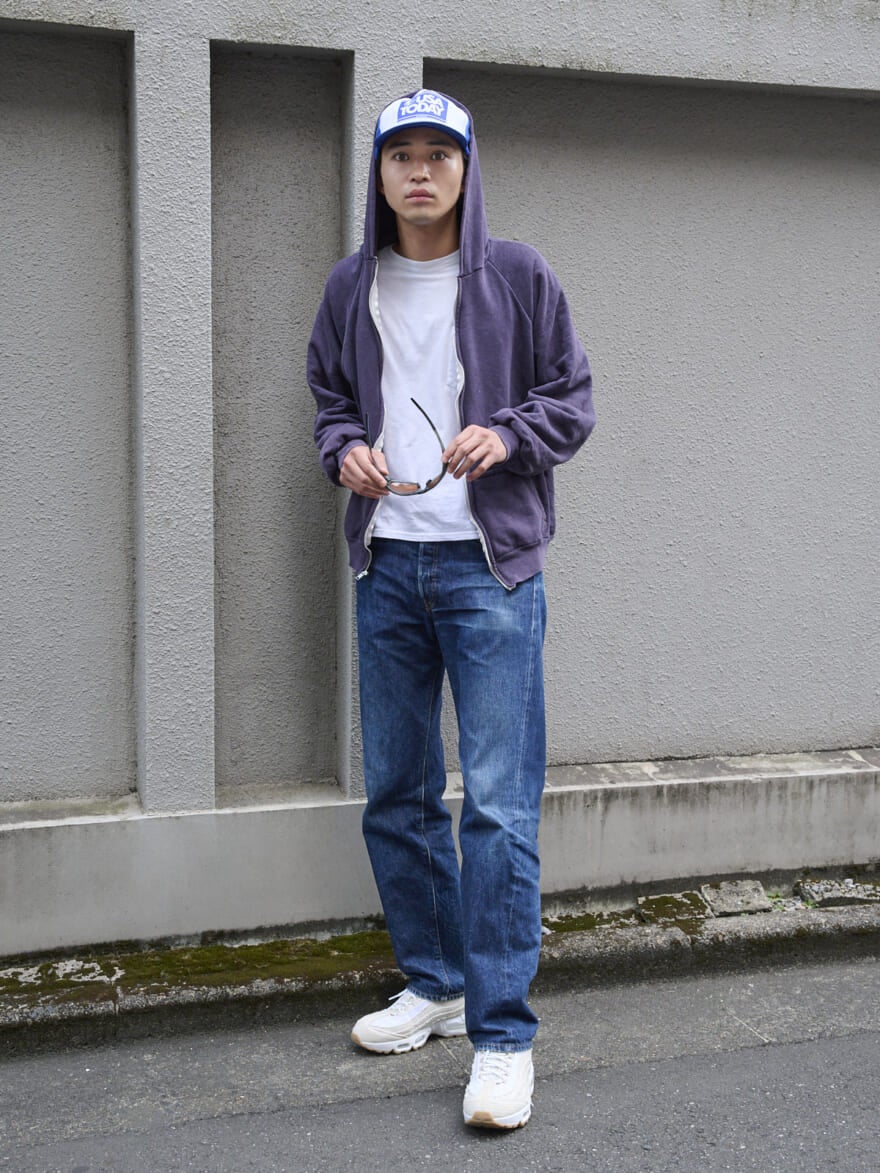 [中田 圭祐] 「ナイキ」×「リーバイス®」のコラボスニーカーに愛用「リーバイス®」501®XXを合わせたデニムスタイル！【メンズノンノモデルの私服スナップ】