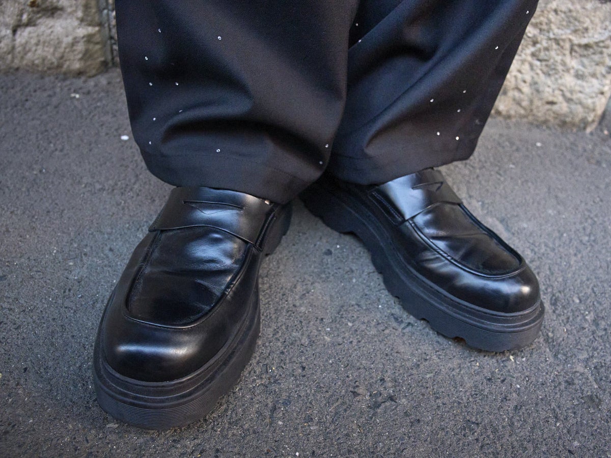 トッズのローファー