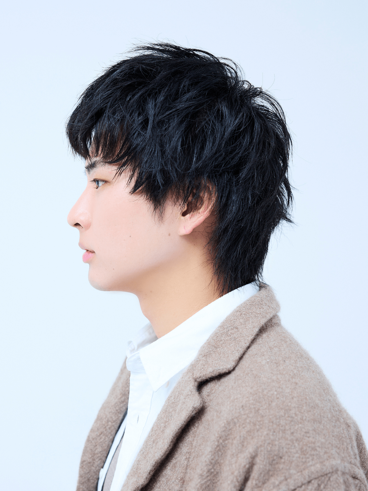 伸ばし途中でも“デザイン感”が欲しいならセイムレイヤーでつくる無造作ヘアに