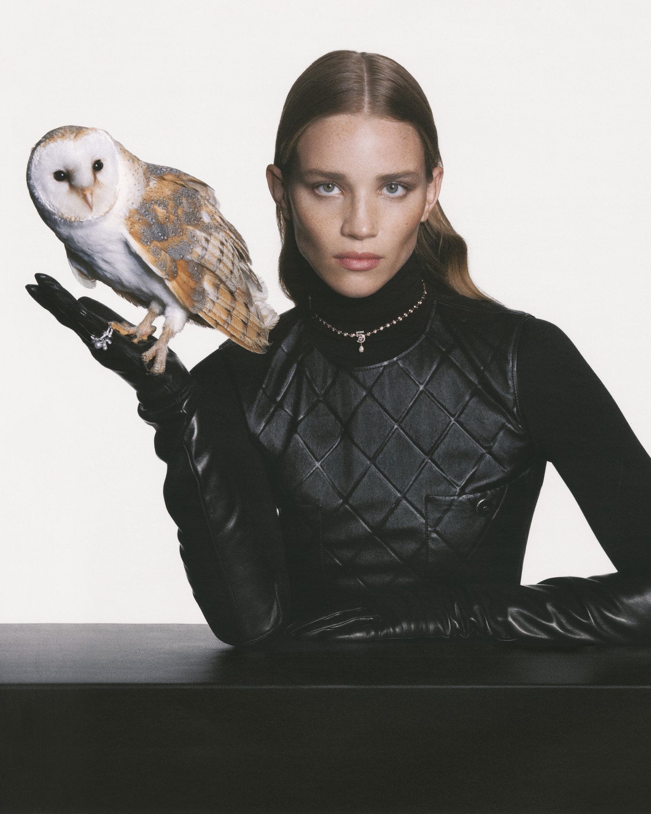 シャネルが原宿で行う2025年11月のポップアップのイメージビジュアル