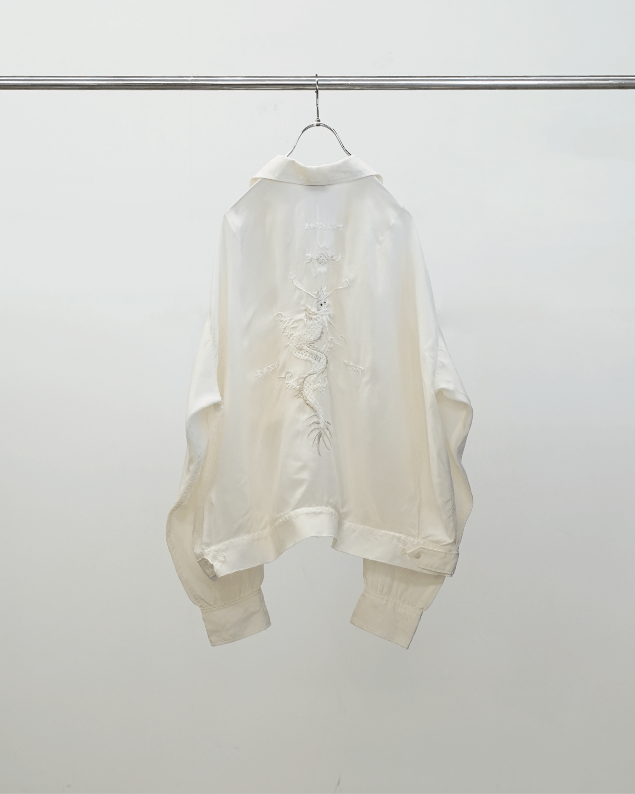 ANCELLM × jo0ji「ANC-jo01 EMBROIDERY SHIRT」 シャツ フォアイト 背面